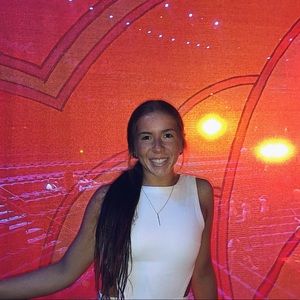 Meet your Posher, Gabriela